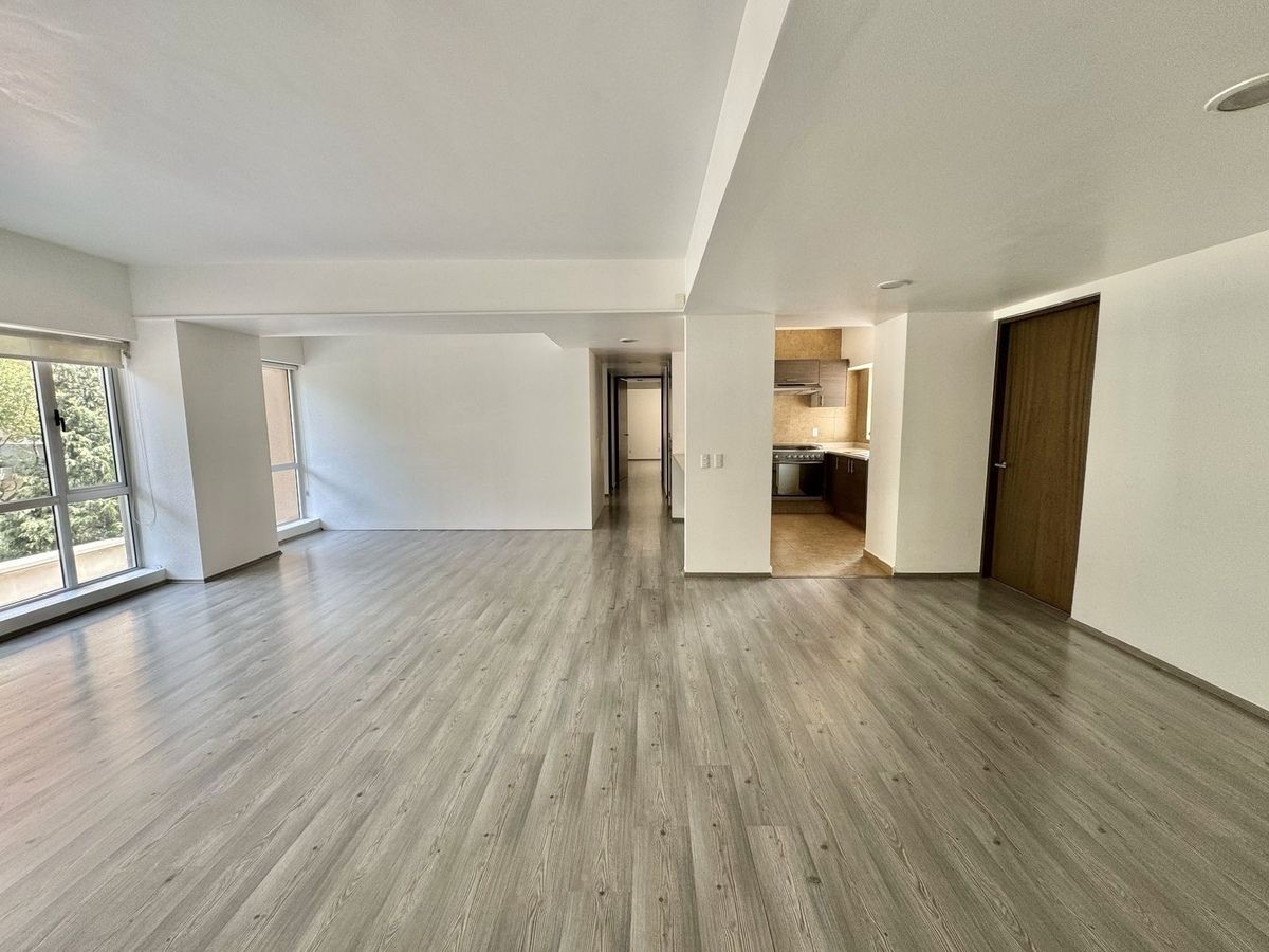 Departamento en Renta en Avenida de Las Plazas con 2 Recámaras, 2 Baños y 146 Metros Cuadrados | luxxu Departamento en Renta en Avenida de Las Plazas con 2 Recámaras, 2 Baños y 146 Metros Cuadrados | luxxu